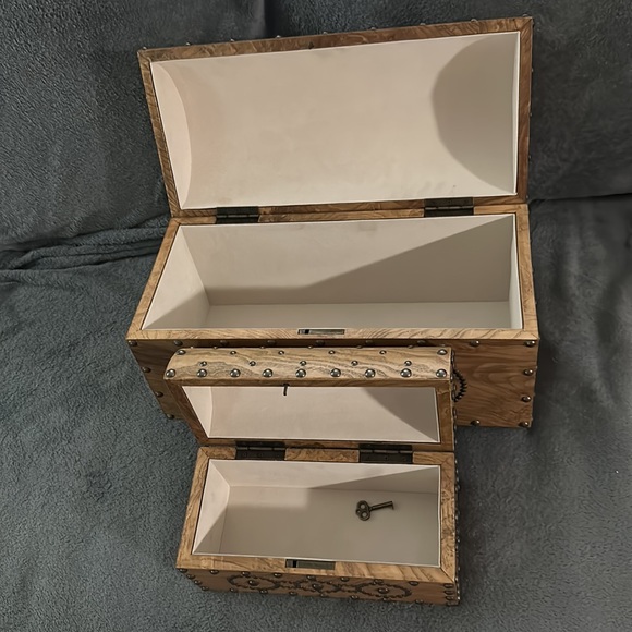 Global Views Wooden Boxes set of 2 - Picture 3 of 17